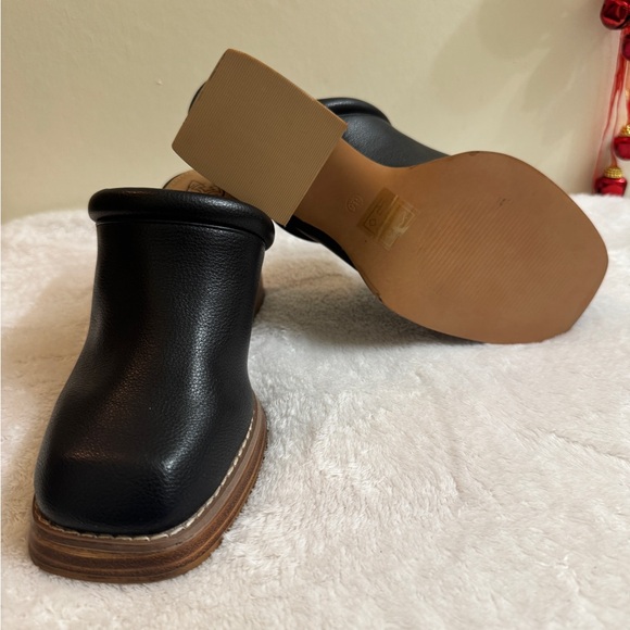 ⭐ Beast Fashion Francesca Mule Shoes – Size 6.5 (New) - Picture 10 of 17